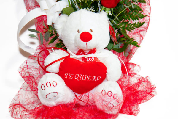 Ramo de 3 rosas rojas con peluche - Imagen 2